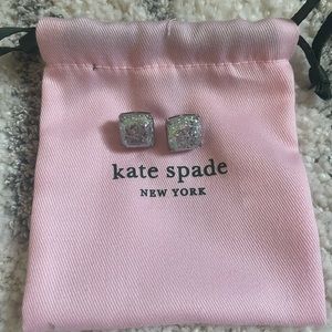 Small Square Stud Earrings (Silver Glitter)